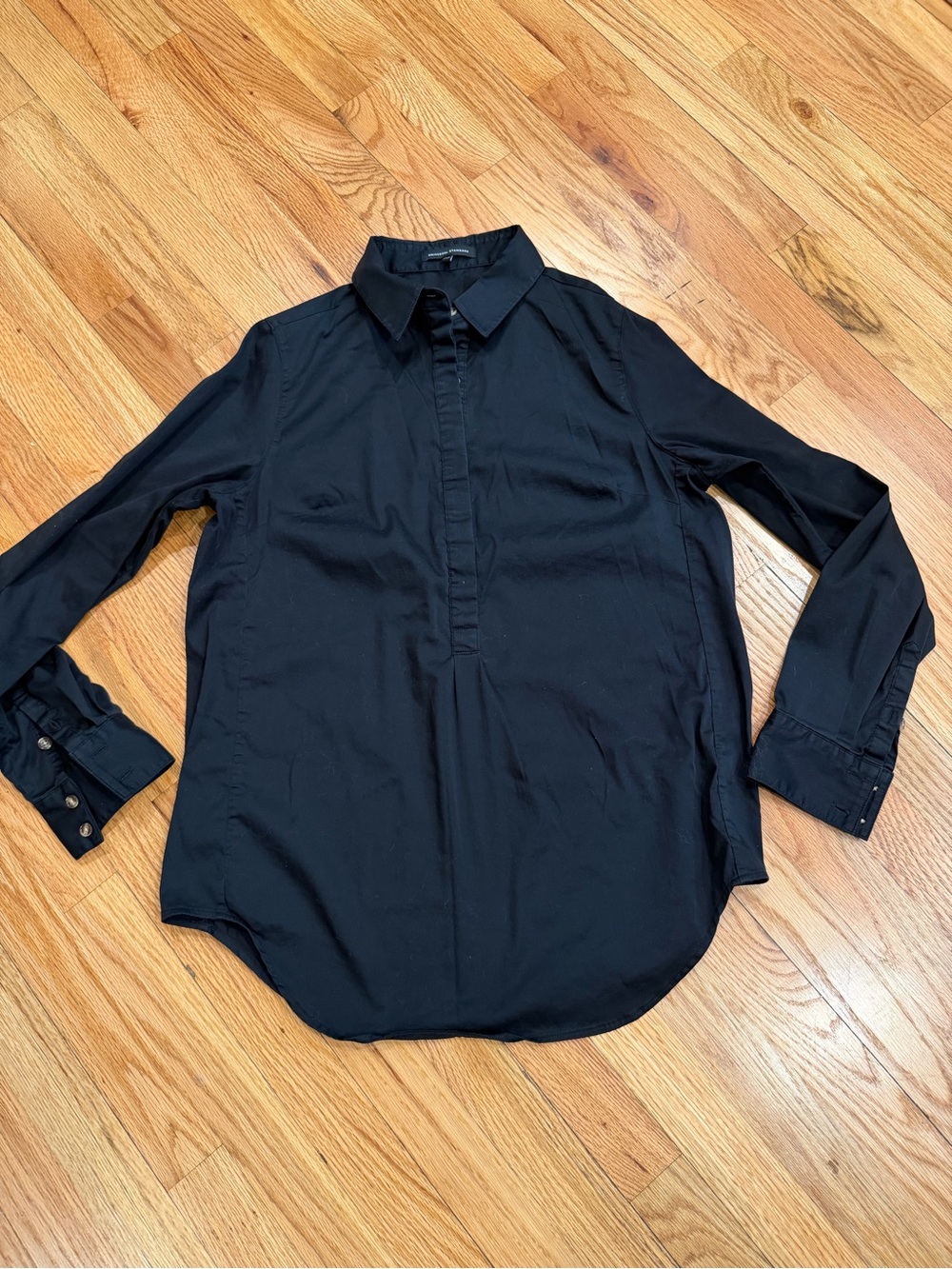Universal Standard Black Long-Sleeve Button-Front Shirt